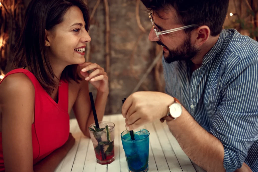 Les 5 meilleurs sujets de conversation pour un premier rendez-vous