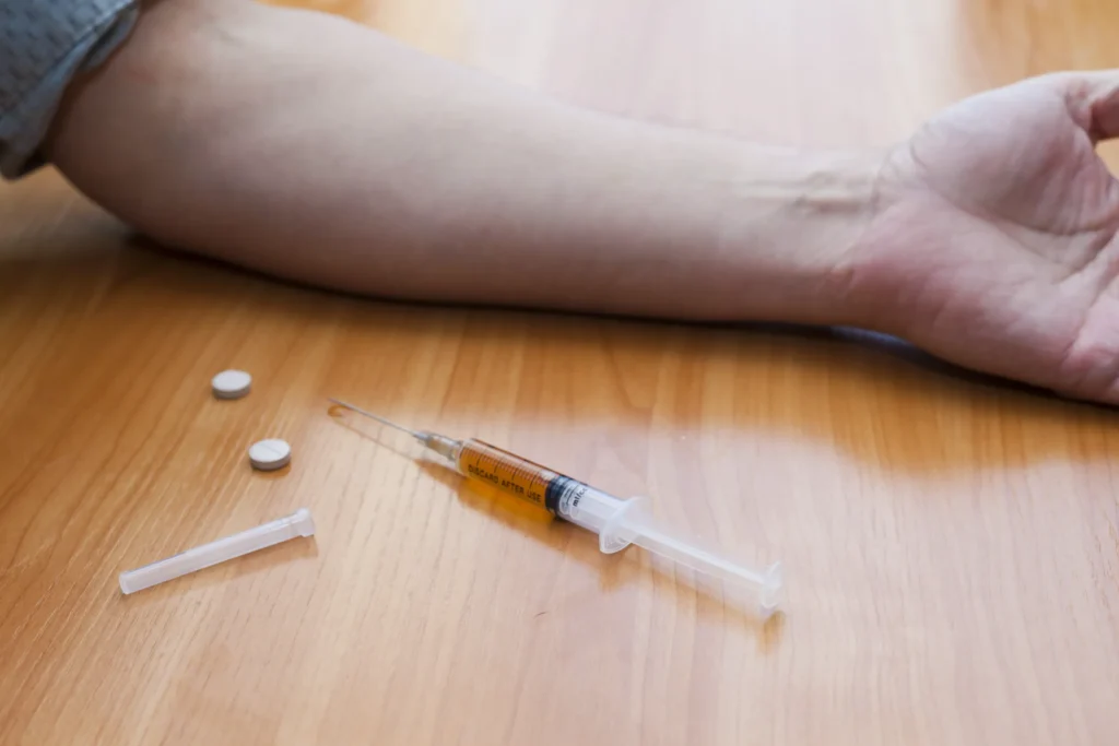 Combien de temps la cortisone reste dans le corps ?