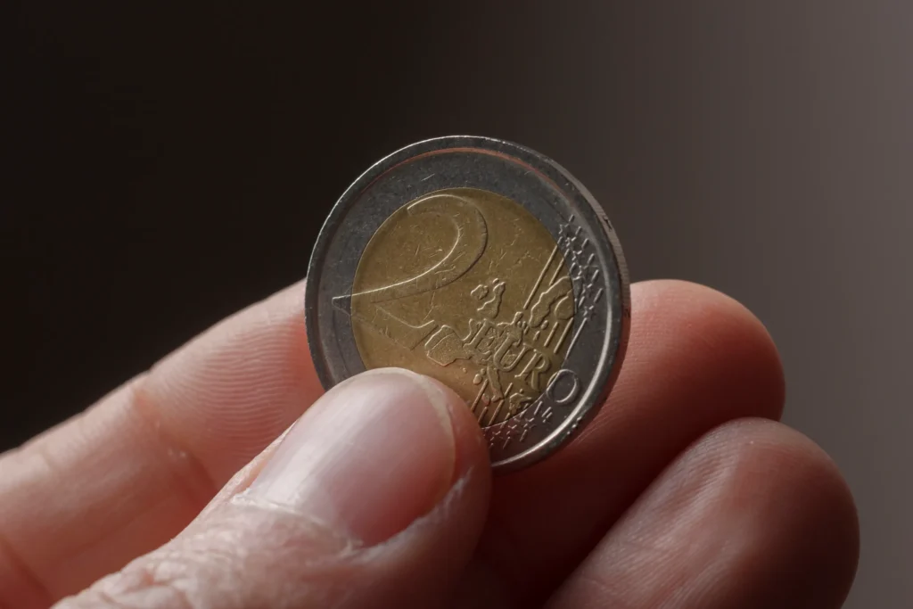 La valeur cachée des pièces de 2 euros rares : un investissement intéressant