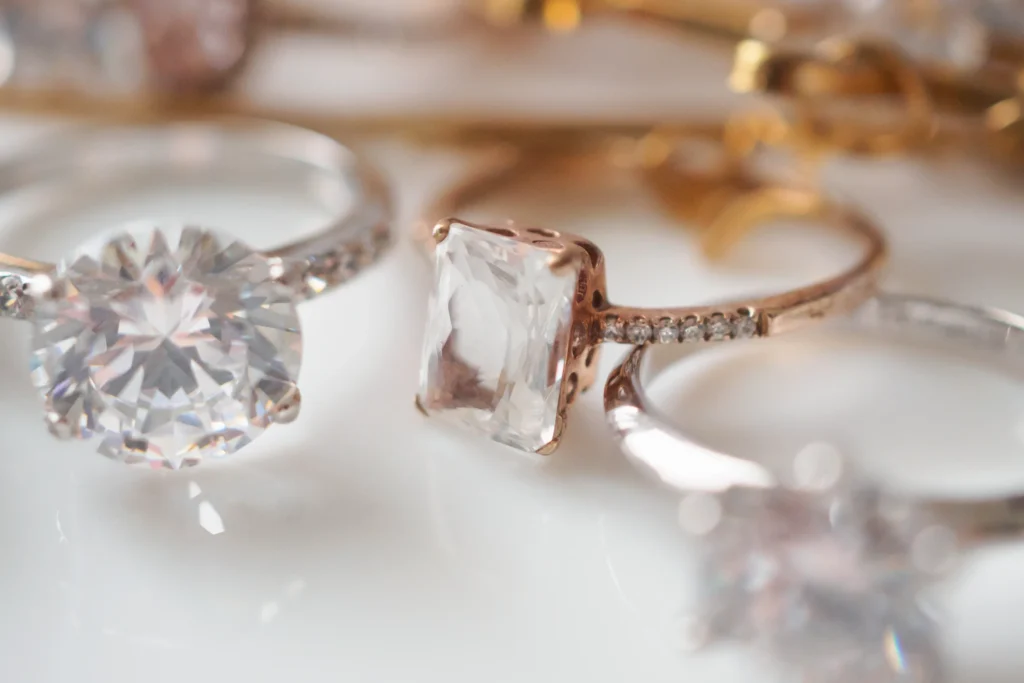 Conseils pour entretenir et préserver vos bijoux précieux