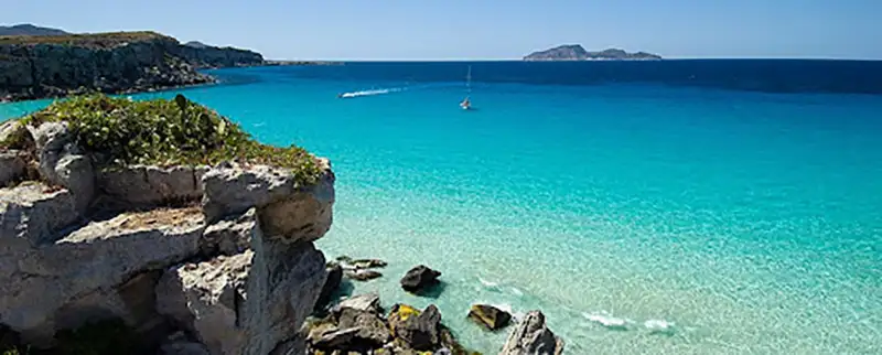 Spiaggia di Cala Rossa