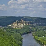 Vallée de la Dordogne et château de Beynac en Périgord