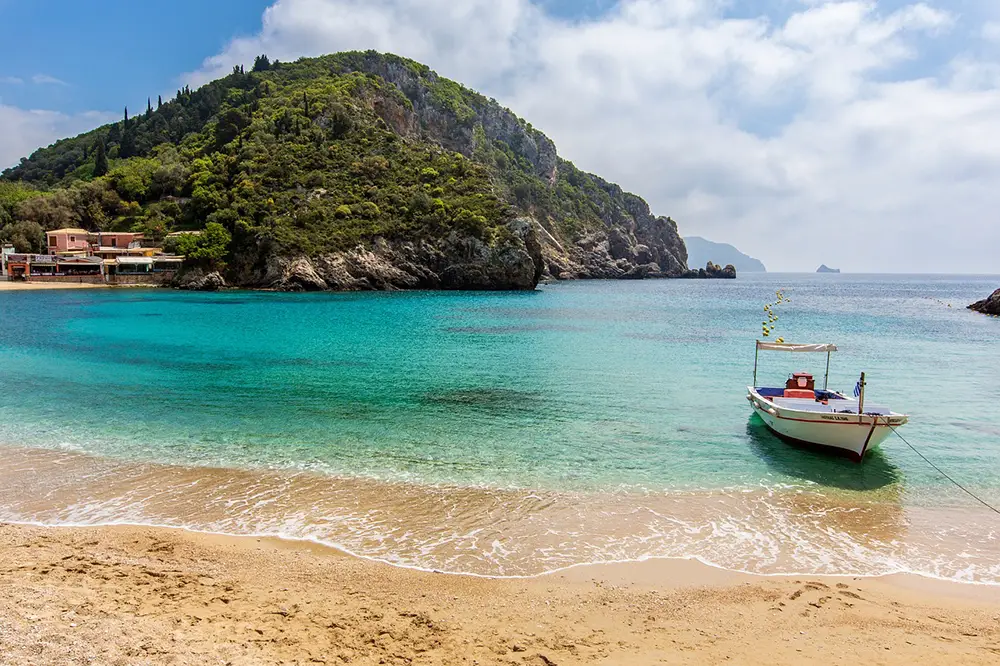 Plage de Corfou, Grèce , escale de notre croisière en Méditerranée