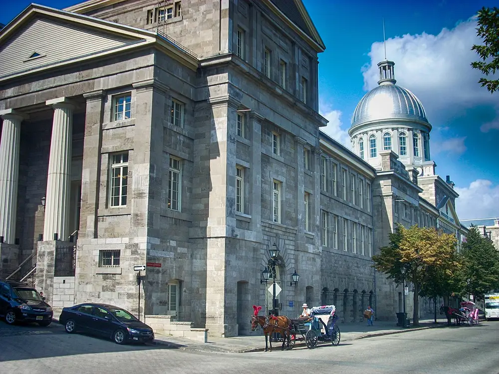 Marché Bonsecours dans le vieux-Montréal