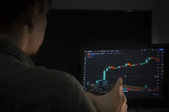 Comment se former à faire du trading crypto ?