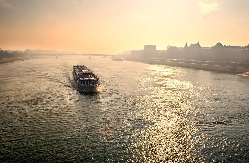 bateau de croisière Danube à Budapest, Hongrie
