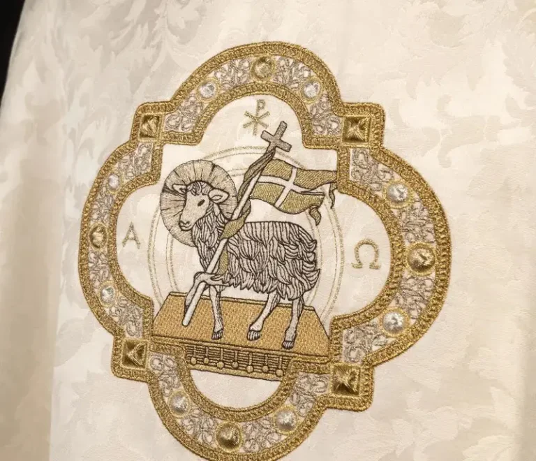 vêtements liturgiques