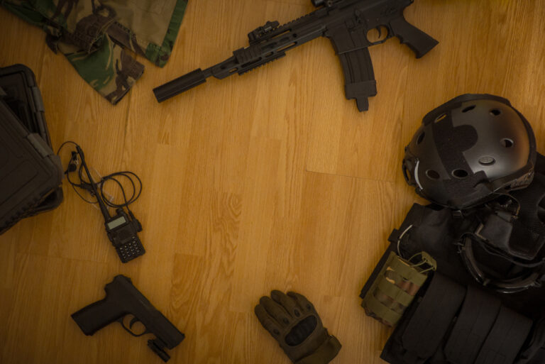 Réplique airsoft ou équipement tactique : comment équilibrer son budget ?