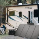 panneaux solaires portables en camping