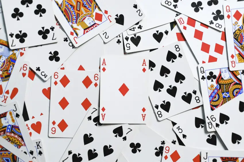jeu de cartes solitaire