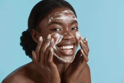 soin du visage pour les femmes à peaux noires