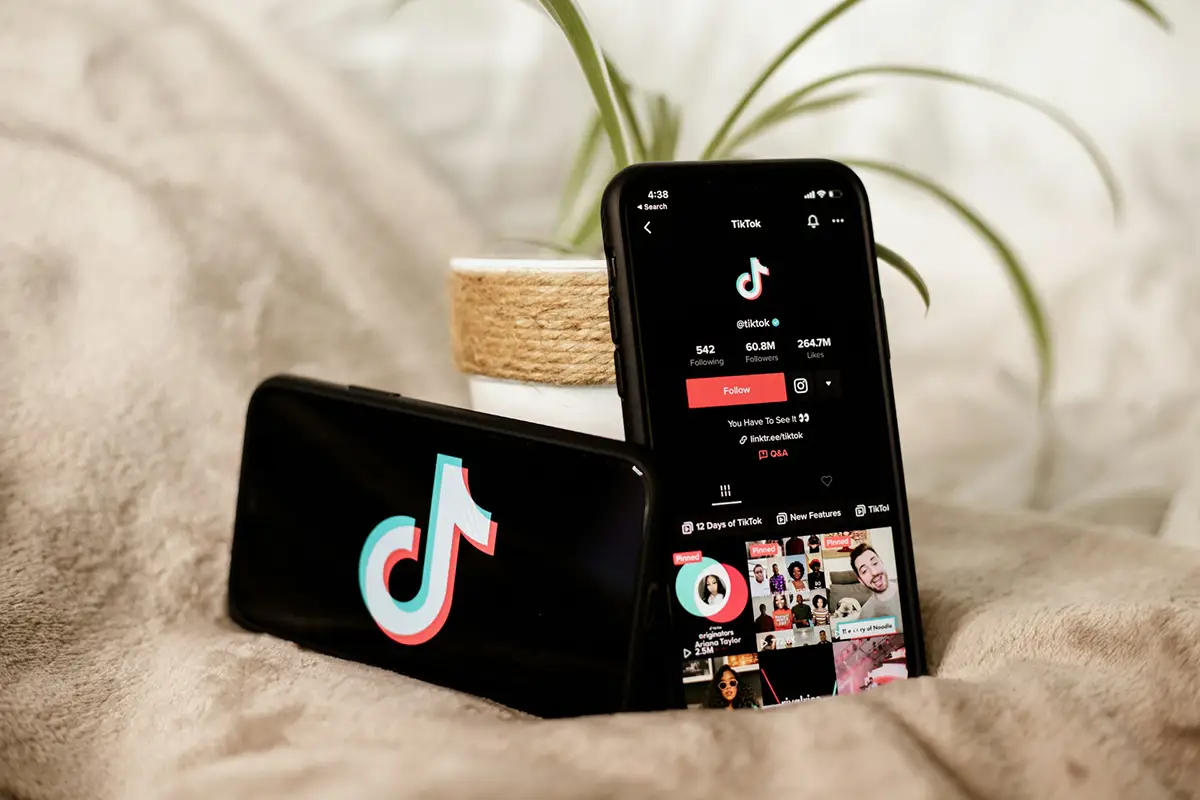 communication tik tok