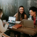 vie adulte : assurance habituation, impôts, mutuelle