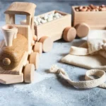 jouets en bois pour l'éveil des enfants