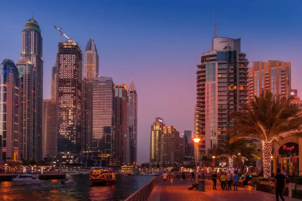 immobilier à Dubaï, vue au crépuscule