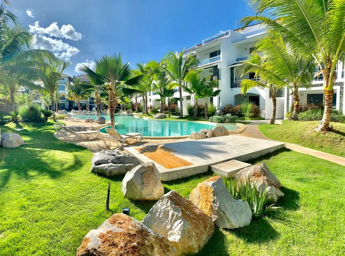 piscine de luxe dans un hôtel en république Dominicaine